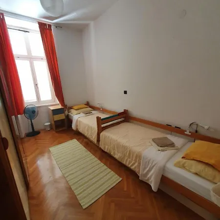 Apartment Goga