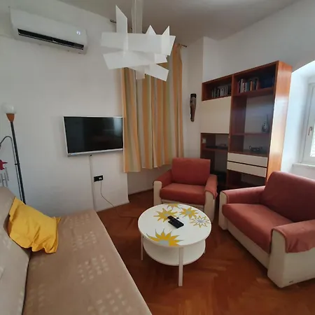 Apartment Goga *