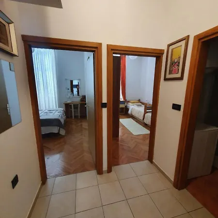 Apartment Goga *